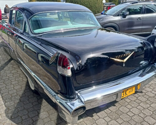 cadillac2