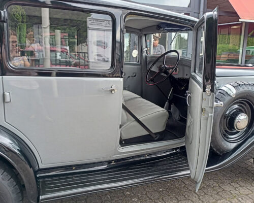 Citroen_Rosalie_11u_03